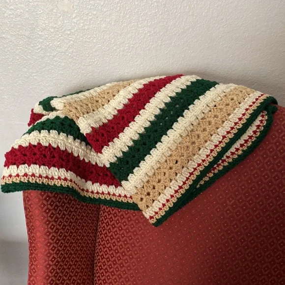 Crocheted Afghan - Picture 3 of 4